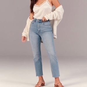 Abercrombie & Fitch The Ankle Straight Ultra High Rise Jeans